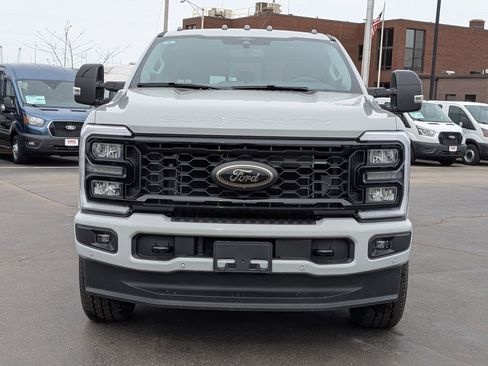 New 2026 Ford F350 Lariat w/ Black Appearance Package image 9