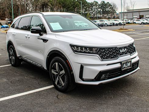 Used 2023 Kia Sorento EX FWD image 3