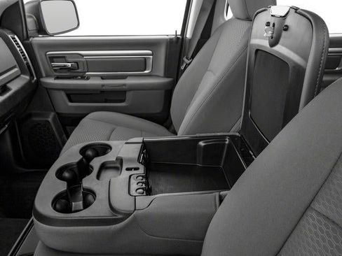 Used 2017 RAM 1500 Big Horn AWD/4WD image 15