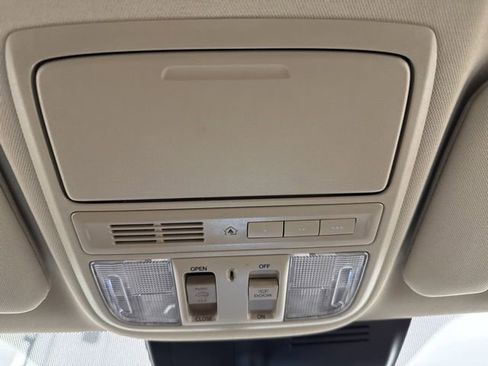 Used 2021 Honda CR-V Touring image 44