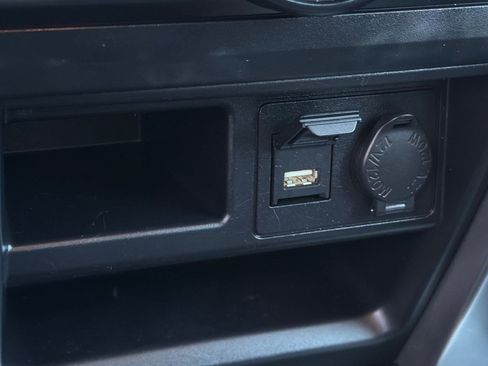 Used 2024 Toyota 4Runner SR5 image 31