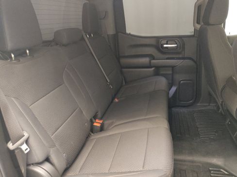 Used 2022 Chevrolet Silverado 1500 W/T w/ WT Value Package AWD/4WD image 19