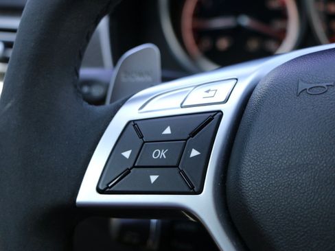 Used 2014 Mercedes-Benz E 63 AMG S-Model image 21