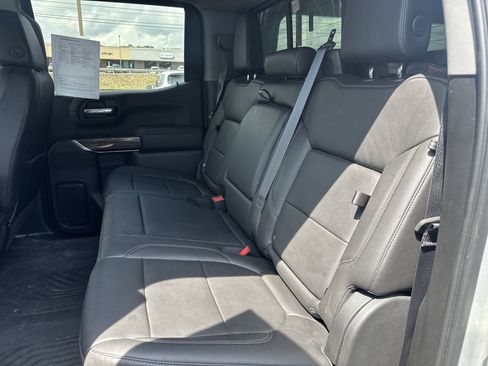 Used 2021 Chevrolet Silverado 1500 LT Trail Boss w/ Convenience Package II AWD/4WD image 13