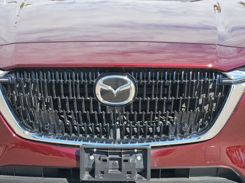 Certified 2024 MAZDA CX-90 Plug-In Hybrid w/ Premium Pkg image 9
