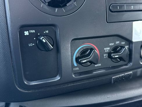 Used 2012 Ford E-150 and Econoline 150 w/ PWR Group RWD image 36