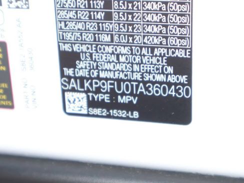 New 2026 Land Rover Range Rover SE AWD/4WD image 27