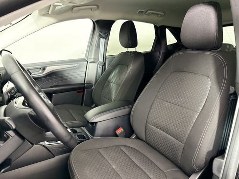 Used 2023 Ford Escape Active w/ Tech Pack #1 AWD/4WD image 17