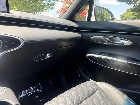 Used 2023 Genesis GV70 3.5T Sport w/ Sport Prestige Package AWD/4WD image 26
