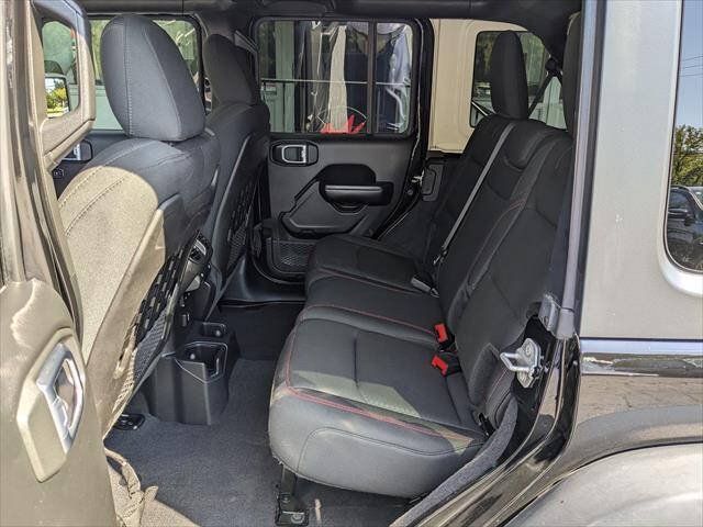 Used 2019 Jeep Wrangler Unlimited Rubicon AWD/4WD image 12