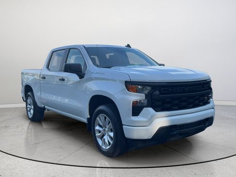 New 2026 Chevrolet Silverado 1500 Custom RWD image 1