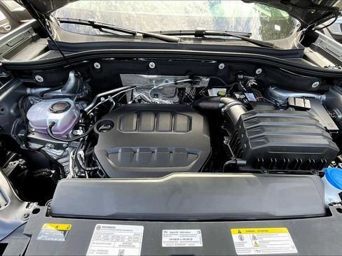 New 2026 Volkswagen Atlas SE FWD image 16