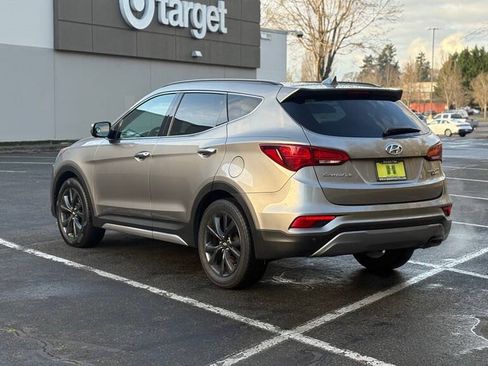 Used 2017 Hyundai Santa Fe Sport w/ 2.0T Ultimate Tech Package 05 AWD/4WD image 3