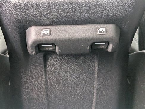 Used 2021 Jeep Wrangler Unlimited Sport image 16