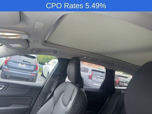 Used 2023 Volvo XC60 B5 Plus AWD/4WD image 16