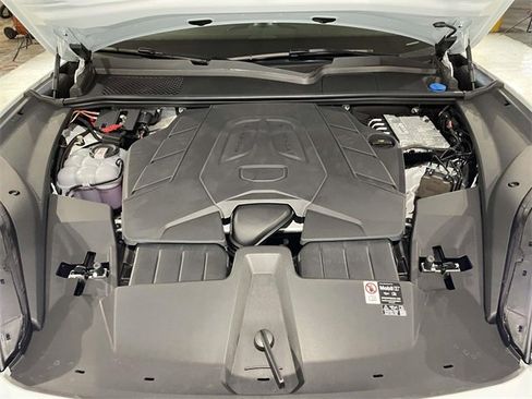 New 2026 Porsche Cayenne Coupe image 24