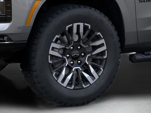 New 2026 Chevrolet Suburban Z71 image 24