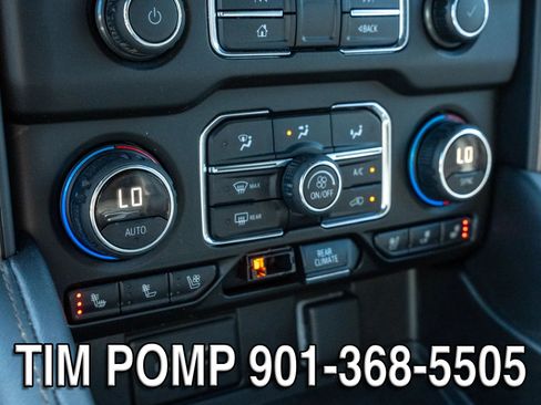 Used 2021 Chevrolet Tahoe High Country w/ Premium Package AWD/4WD image 28