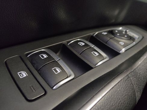 Used 2022 Kia Sorento LX AWD/4WD image 27