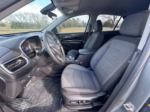 Used 2024 Chevrolet Equinox LT image 10