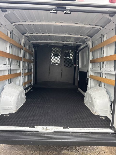 Used 2025 RAM ProMaster 2500 FWD image 4