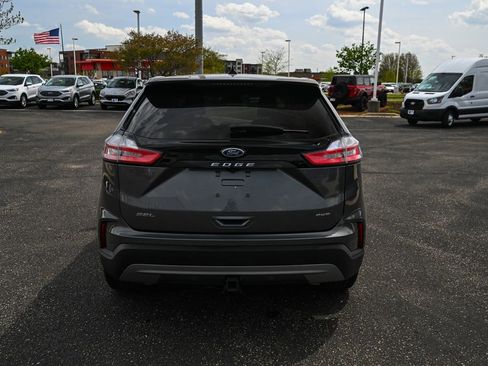 Used 2024 Ford Edge SEL w/ Convenience Package AWD/4WD image 6
