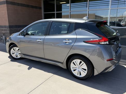 Used 2024 Nissan Leaf S FWD image 5