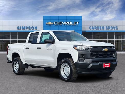 New 2026 Chevrolet Colorado W/T AWD/4WD image 1