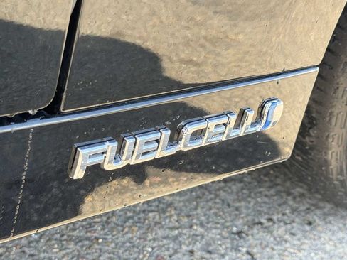 Used 2021 Toyota Mirai w/ Advanced Technology Package RWD image 13