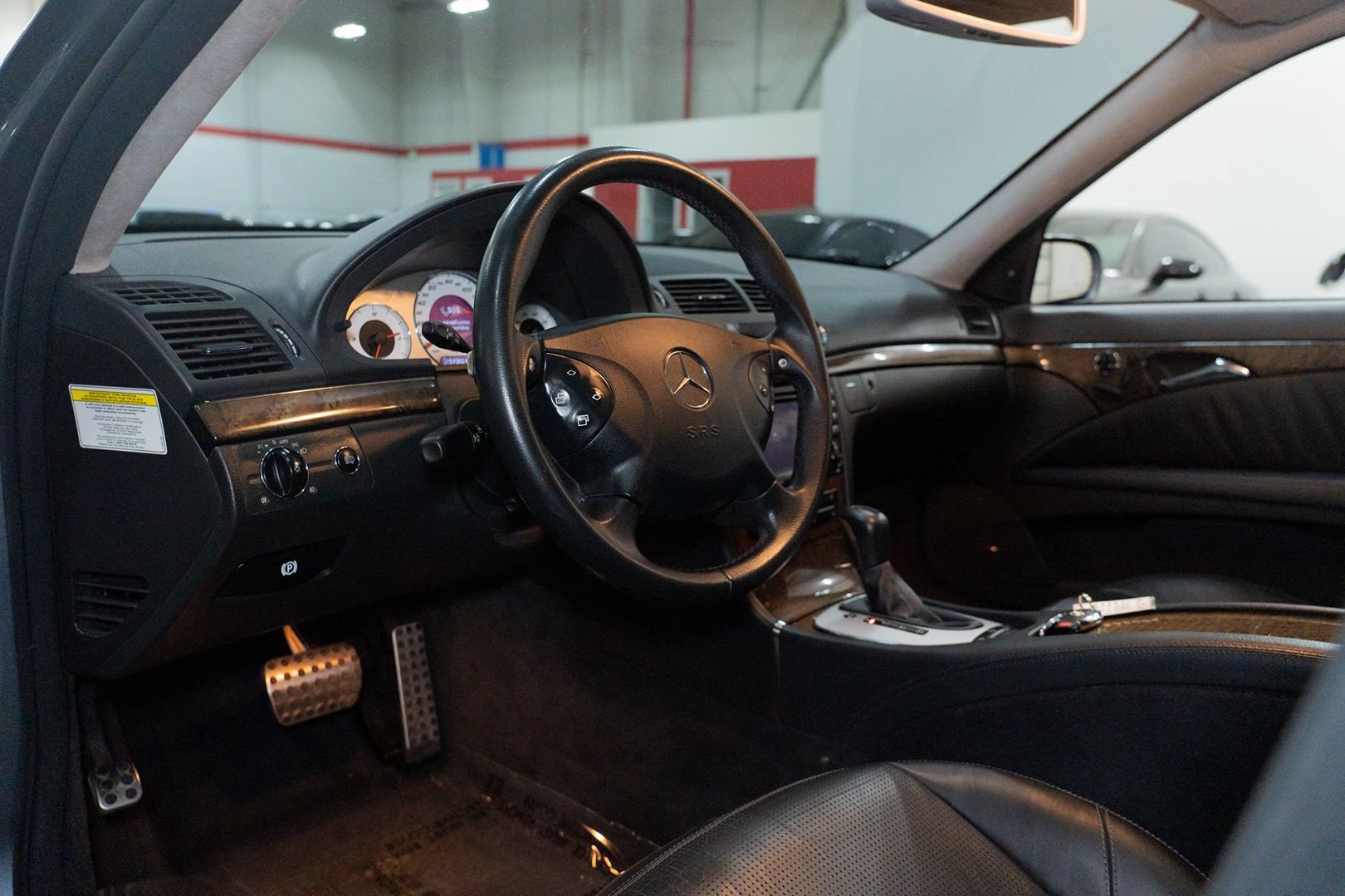 Used 2005 Mercedes-Benz E 55 AMG Sedan image 24