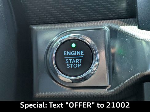 Used 2021 Ford F150 Raptor w/ Equipment Group 801A High AWD/4WD image 33