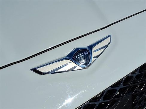 Used 2023 Genesis G70 2.0T w/ Sport Prestige Package image 24