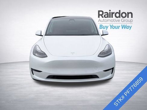 Used 2023 Tesla Model Y Long Range AWD/4WD image 2
