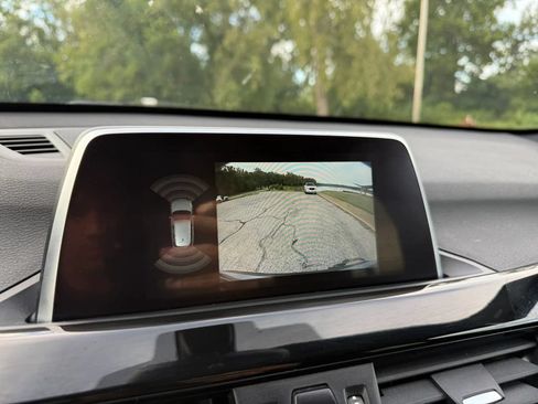 Used 2018 BMW X1 xDrive28i AWD/4WD image 16