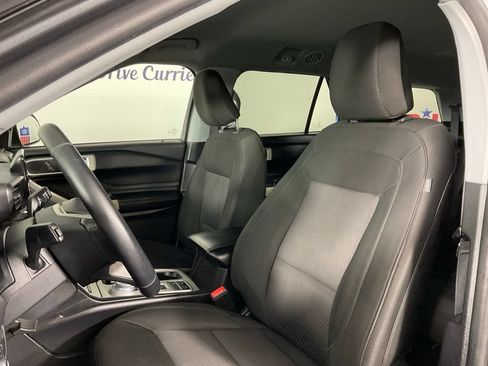 Used 2022 Ford Explorer XLT RWD image 14