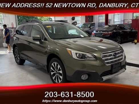 Used 2017 Subaru Outback 3.6R Limited AWD/4WD image 9