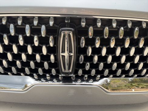 Used 2024 Lincoln Aviator Black Label w/ Dynamic Handling Package image 23