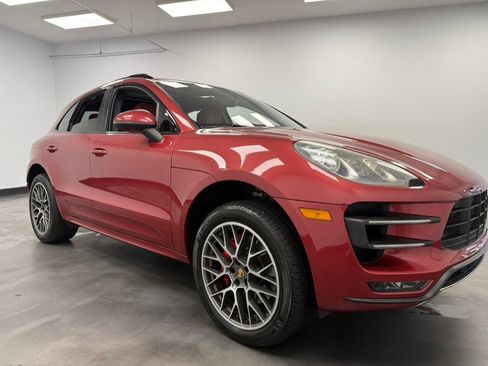 Used 2015 Porsche Macan Turbo w/ Premium Package Plus AWD/4WD image 17