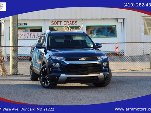 Used 2021 Chevrolet TrailBlazer LT w/ Convenience Package image 1