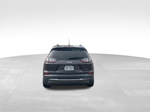 Used 2019 Jeep Cherokee Limited FWD image 10