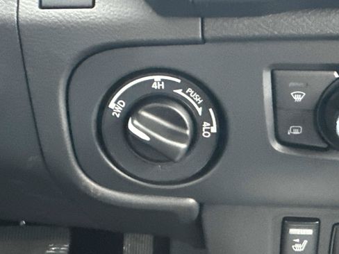 New 2026 Nissan Frontier SV w/ SV Convenience Package image 34