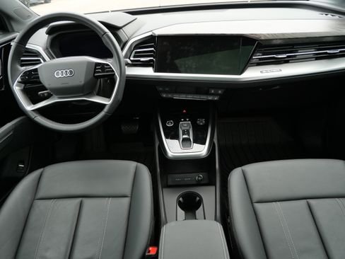 Used 2023 Audi Q4 e-tron Premium Plus w/ Premium Plus AWD/4WD image 10
