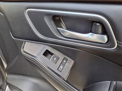 Certified 2023 Nissan Rogue Platinum w/ Platinum Premium Package image 24