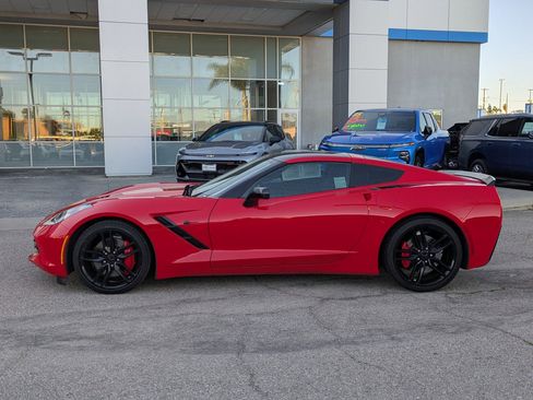 Used 2016 Chevrolet Corvette Stingray Coupe w/ 3LT Preferred Equipment Group image 8