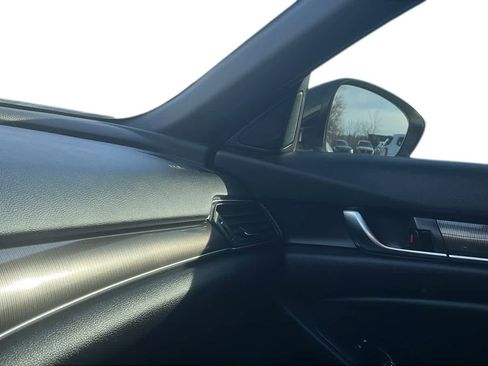 Used 2021 Honda Accord Sport image 18