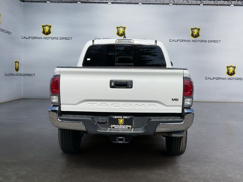 Used 2023 Toyota Tacoma TRD Off-Road RWD image 6