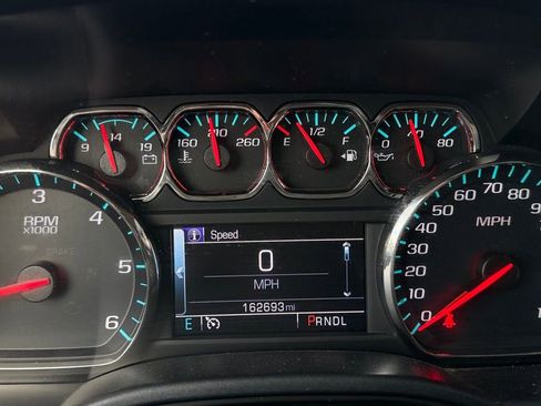 Used 2018 Chevrolet Silverado 1500 LT w/ Trailering Package image 18