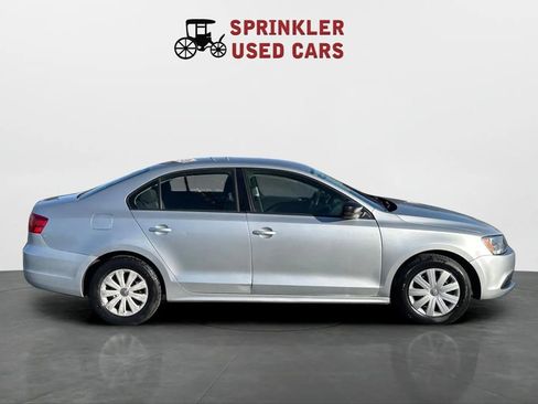 Used 2014 Volkswagen Jetta S image 3