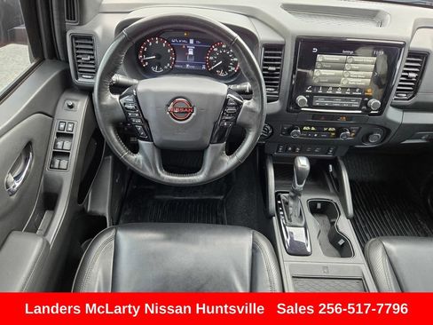 Used 2022 Nissan Frontier PRO-4X w/ Pro-4X Premium Package AWD/4WD image 15