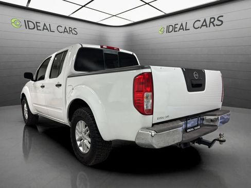 Used 2018 Nissan Frontier SV AWD/4WD image 7